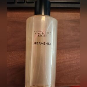 ✨️ Victorias Secret Heavenly Fine Fragrance Mist